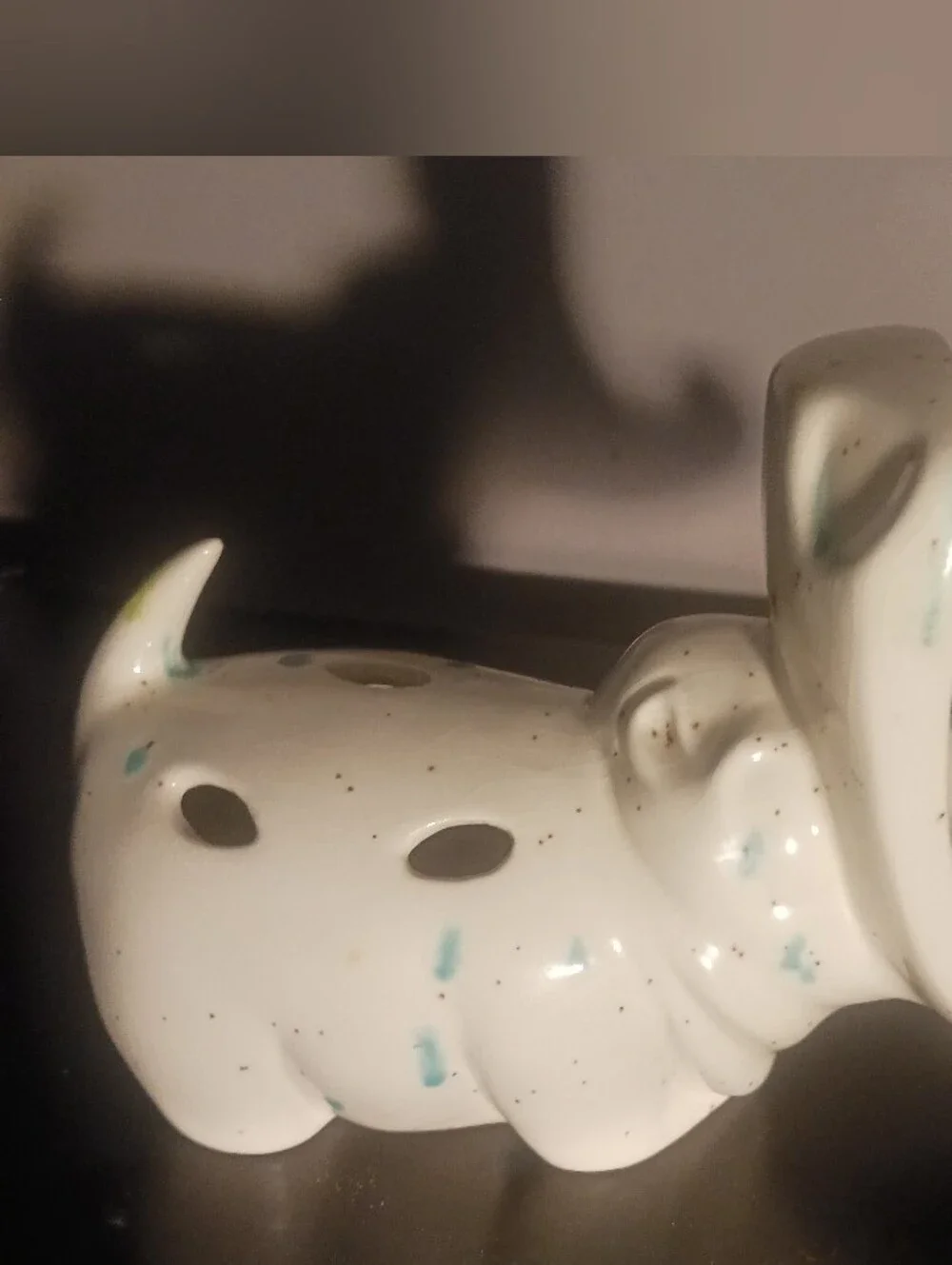 Vtg 70s White W/blue Speckled  Toothbrush Holder Hippo Unique  Home Accessories